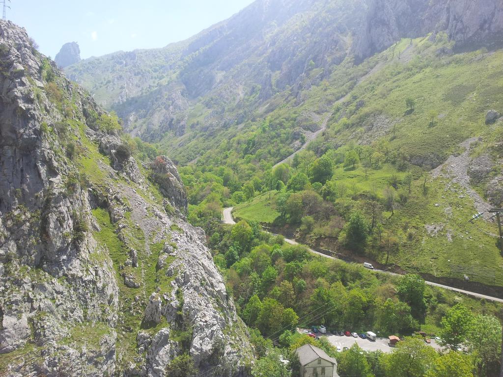 Hotel Garganta Del Cares بونسيبوس المظهر الخارجي الصورة