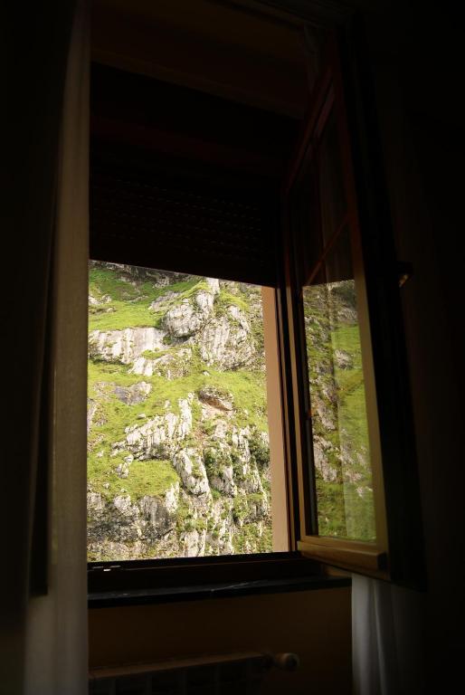 Hotel Garganta Del Cares بونسيبوس الغرفة الصورة