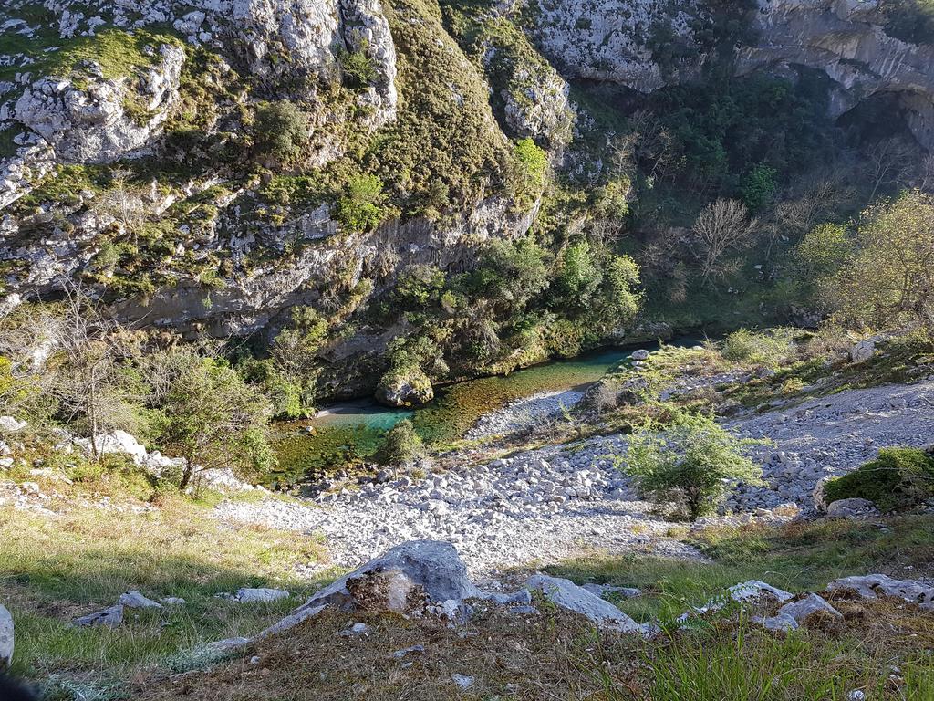 Hotel Garganta Del Cares بونسيبوس المظهر الخارجي الصورة
